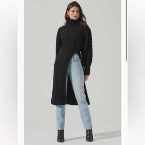 ASTR the Label Evangelina Cable Stitch Maxi Turtleneck Sweater - Black - Size XS